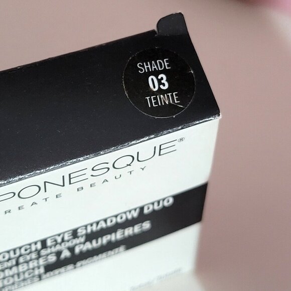 JAPONESQUE Velvet Touch Shadow Duo Complimentary Shades Set of 2 NEW - Picture 14 of 14